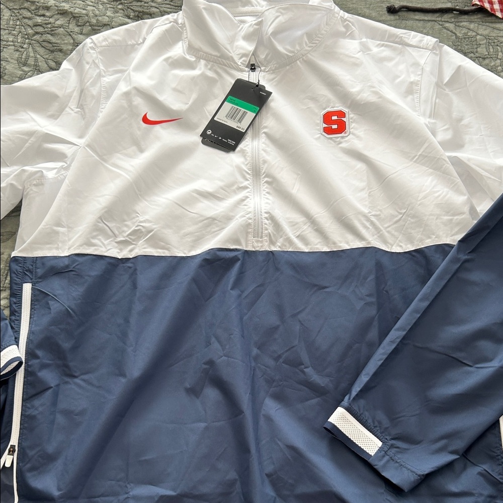 Nike Men's White and Navy Syracuse Windbreaker